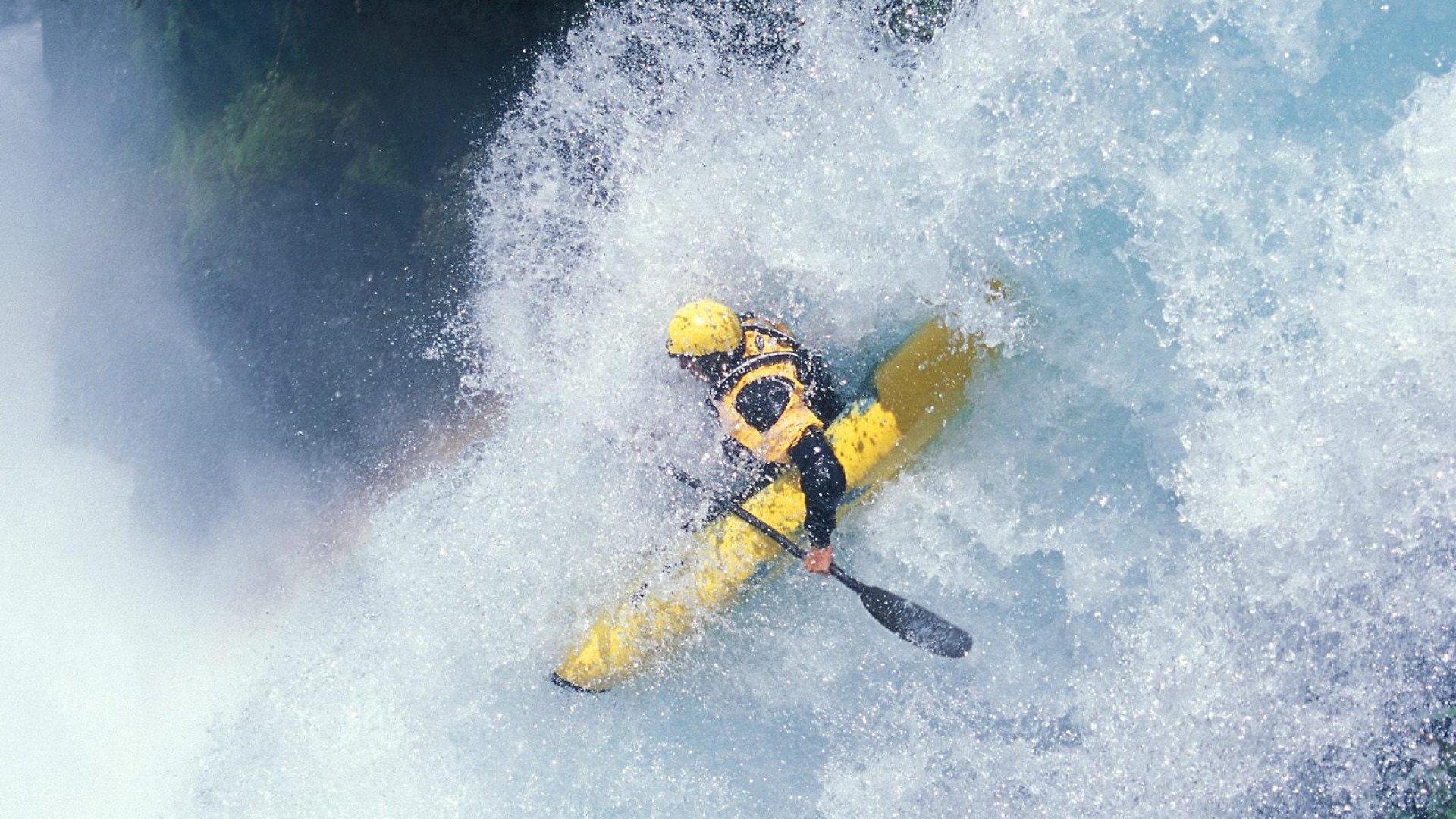 勇士硬仗取胜独行侠,乔治打出生涯之夜,一场定义季后赛格局的较量